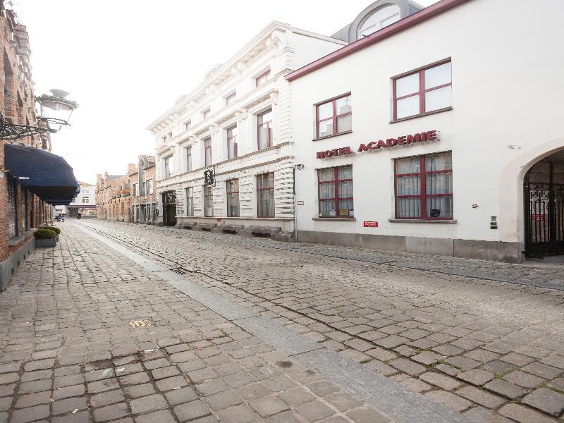 Dukes' Academie - By Dukes' Collection Bruges